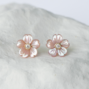 Flower shaped earrings carved mother of pearl and gemstones