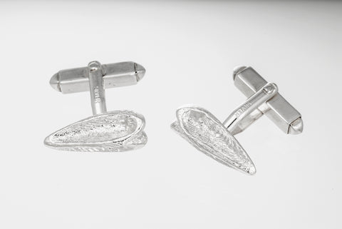 Silver arrowhead cufflinks by Karin Kraemer jewellery