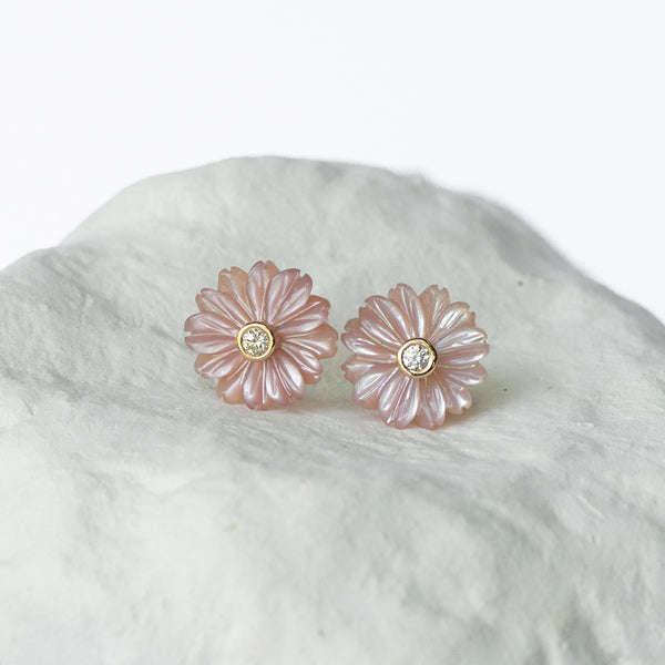 Pink Daisy Flower earrings small