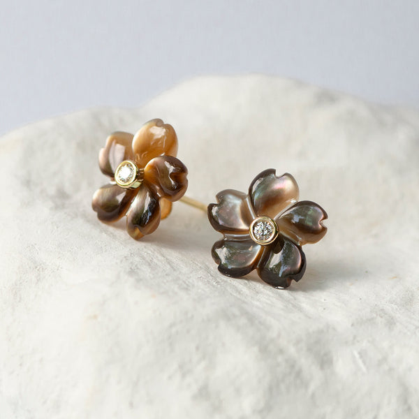Caramel Coffee brown Flower earrings mother of pearl diamond and 18kt yellow gold stud fittings