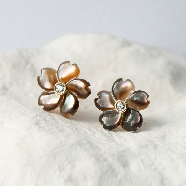 Caramel Brown Flower earrings mother of pearl diamond and 18kt yellow gold stud fittings