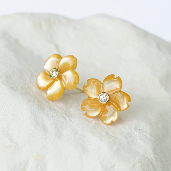 Golden flower earrings mother of pearl and diamonds